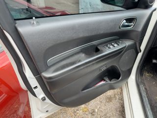2018 Dodge Durango GT - Driver's Front Door Image